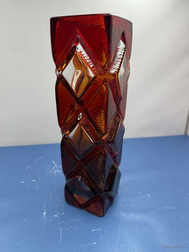 Ваза цветное стекло мурахвер Неман винтаж