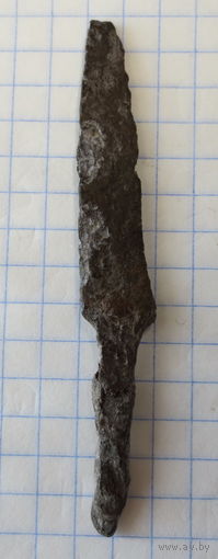 Наконечник стрелы. Почти 7 см.