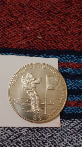 Либерия 5 долларов 2000 первый человек на Луне миссия Апполон
