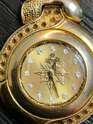 Часы наручные женские