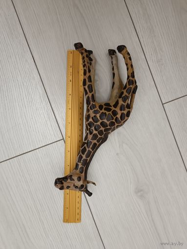 Жираф фигурка из натуральной кожи