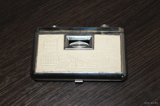 Театральный бинокль из СССР, 2.5*60, не раскладывается механизм.