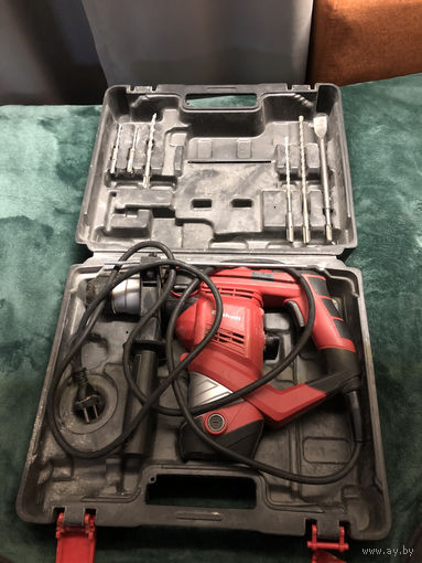 Перфоратор Einhell TH-RH 900/1