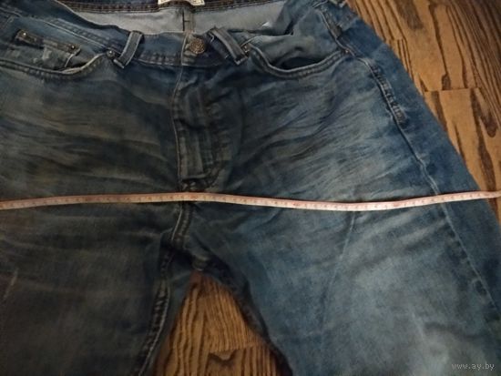 Фирменные джинсы Pull and bear