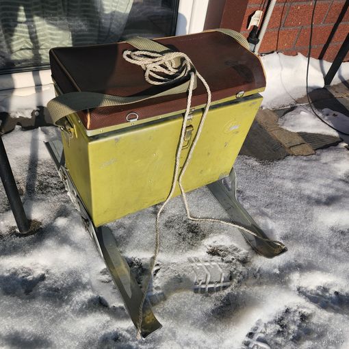 Ящик для рыбалки на лыжах завод ЛАО СССР