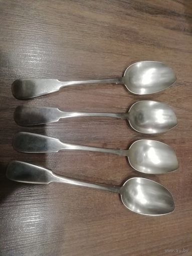 Серебро ложки и вилки 84 пробы общий вес 570.48 гр.