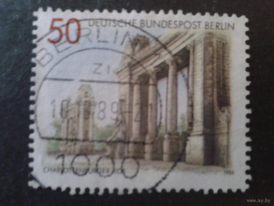 Берлин 1986 архитектура Михель-1,8 евро гаш.