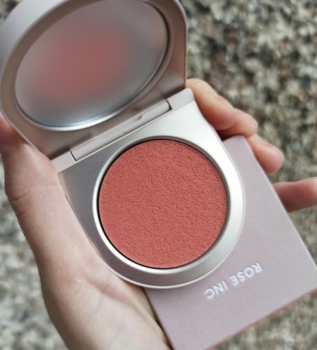 Кремовые румяна Rose Inc Blush Divine Radiant Lip&Cheek Color 4.5 gr оттенок Wisteria