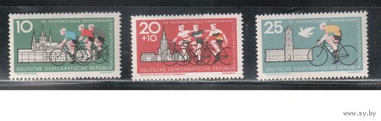 ГДР-1962,(Мих.886-888)  * (след от накл.)   , Спорт, Велоспорт