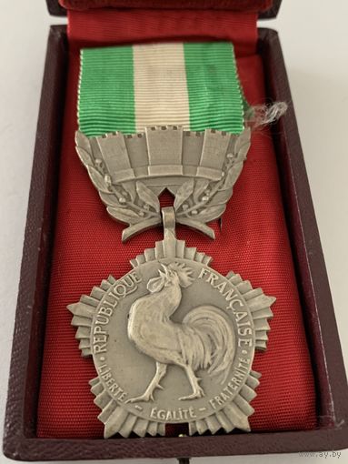 Франция.Почетная медаль департаментов и коммун местного самоуправления.