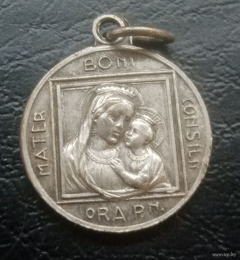 Медальон католический