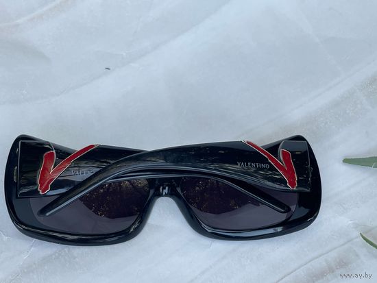 Солнцезащитные очки Valentino оригинал