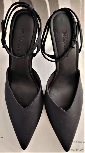 Босоножки нарядные