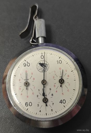 Советский прибор Советского физкультурника. Шагометр