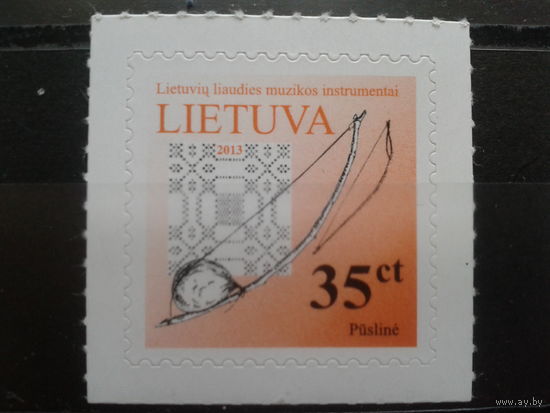 Литва 2013 Стандарт, муз. инструмент** 35с  самоклейка