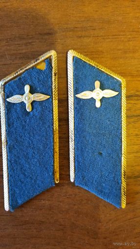 Петлицы парадные ВВС СССР с пропеллерами (дефект на ткани)