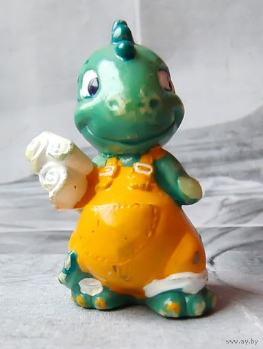 Киндер дино. Игрушка сюрприз, серия дракончик, динозаврик, динозавр, дракон