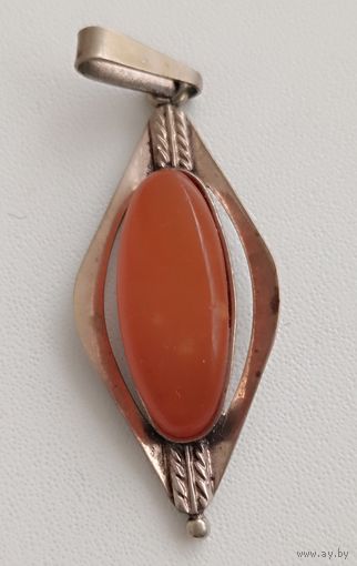 Кулон СССР Янтарь