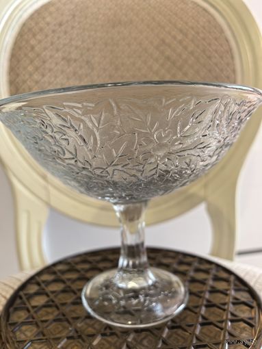 Конфетница, фруктовница.