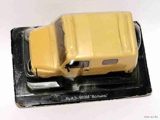 Модель автомобиля ЛуАЗ-969М "Волынь"