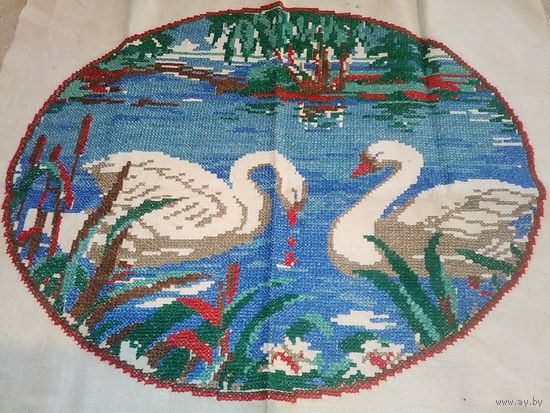 Вышивка Лебеди 60-е панно 33х27 см