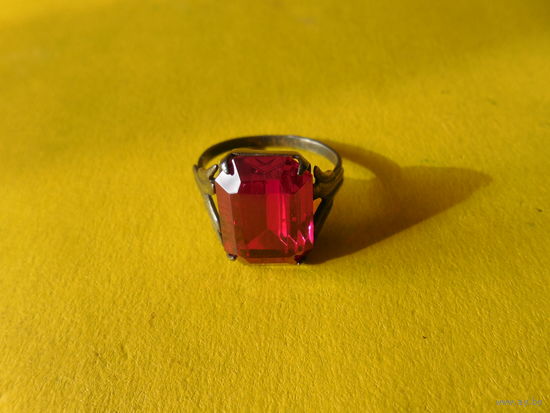 Кольцо. Серебро 875.