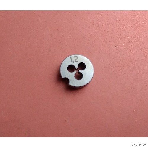 Плашка М1,2х0,25