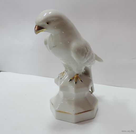 Статуэтка фарфоровая "Птица" 70 -е годы Германия. Высота 12 см.