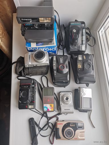 Фотоаппараты фото камеры винтажные разные CANON MINOLTA KODAK SAMSUNG Polaroid Fuji EXAKTA FONICS Maginon - 10 штук с 1 рубля !