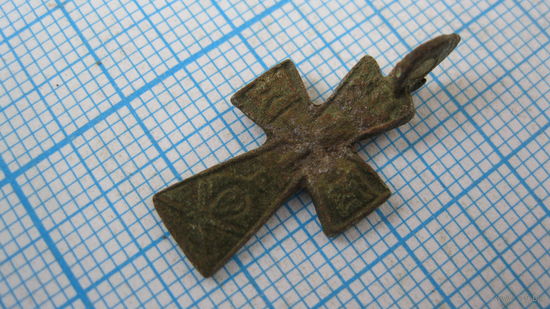 Крестик старинный, нательный. Бронза, литье.