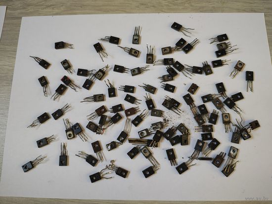 Транзисторы СССР 97 штук с 1 руб без МЦ
