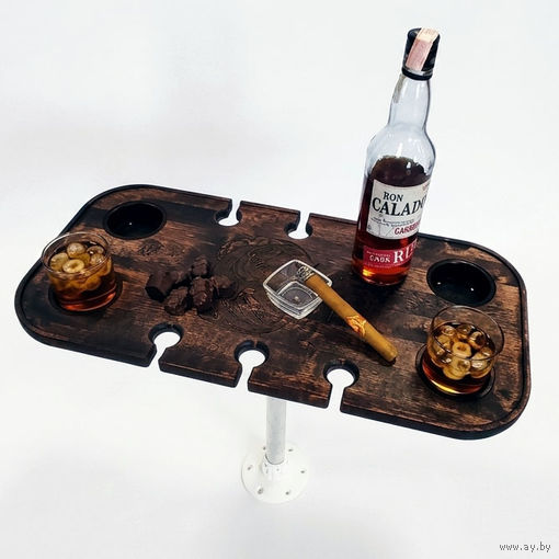 Стол яхтенный FreeSky YT63 для кокпита на быстросъёмной телескопической стойке.