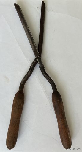 Старинные щипцы для завивки