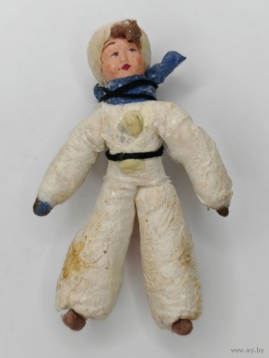 Новогодняя ёлочная игрушка СССР вата "Мальчик". С рубля