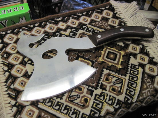 Топорик кухонный.