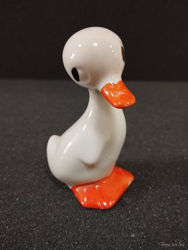 Статуэтка фарфоровая Уточка, Краснодар. СССР
