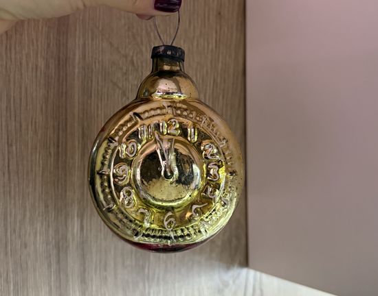 Елочная игрушка большие часы будильник СССР