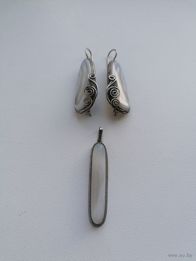 Серьги и кулон с натуральным камнем агатом