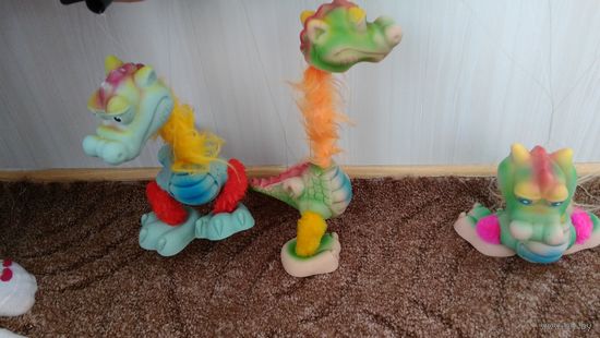 Марионетка, дракончик на веревочках, игрушка дракон, надпись Мищенко