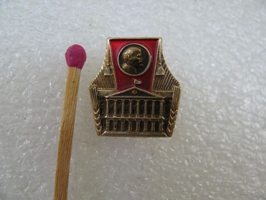 Знак. Здание Ленсовета в Москве. ЛМД. тяжёлый