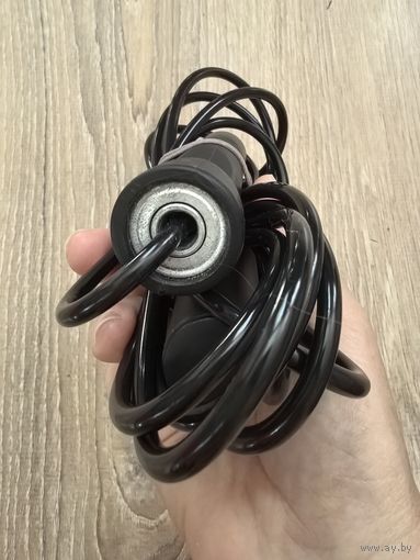 Скакалка спортивная