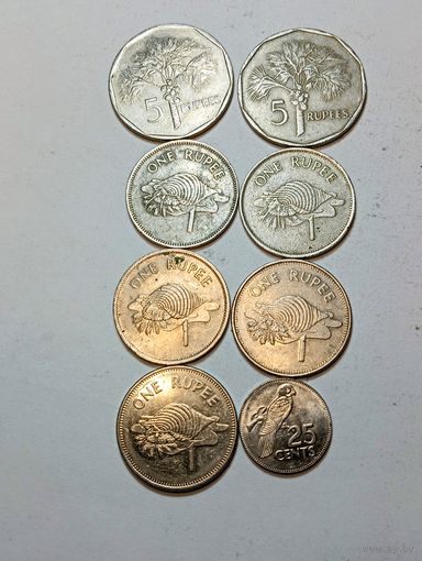 Сейшилы 5 рупиий 1982 , 2007 года , 1 рупия 1982 , 1992 , 1997 , 2007 , 2010 года и 25 центов 2000 года .