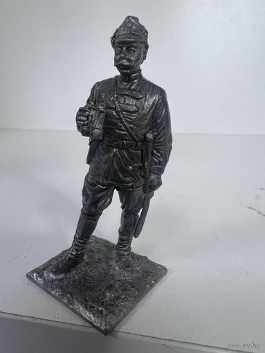 Статуэтка Буденный в буденовке с рубля