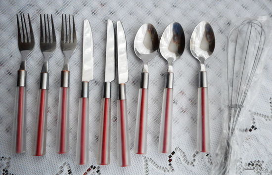 9 столовых приборов + венчик в подарок . Stainless Steel