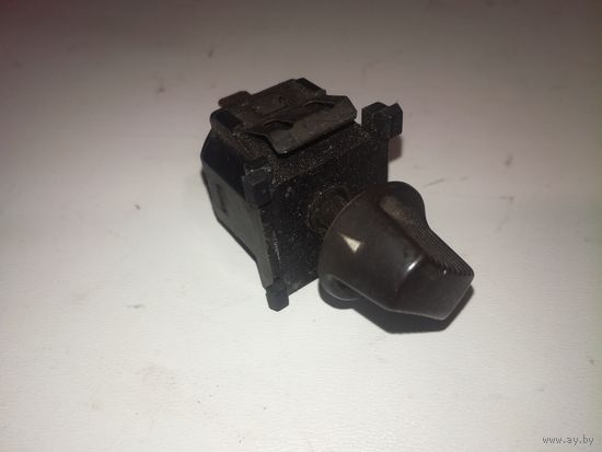 Переключатель отопителя (печки) Audi 80 B2