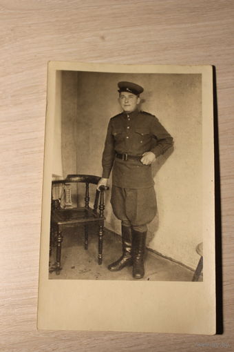 Фотография 1940-1950-е годы, размер 14.3*9.2 см.