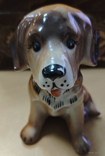 Фарфоровая собачка. Клеймо.