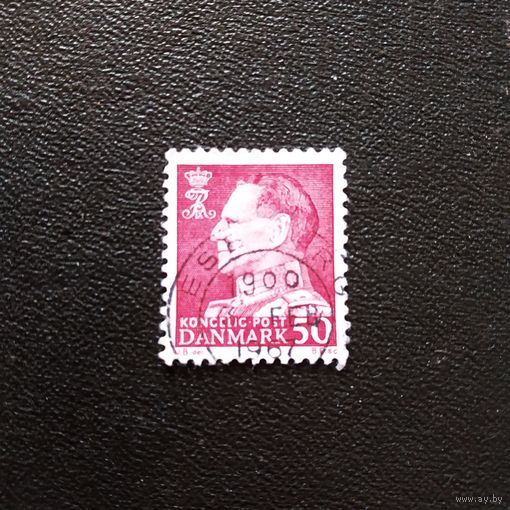 Марка Дания 1952 год  Король Фредерик IX