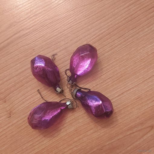 Льдинки ,редкий окрас ёлочные игрушки