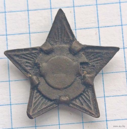 Звезда-кокарда.